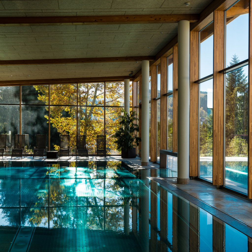 spa de lujo con vistas